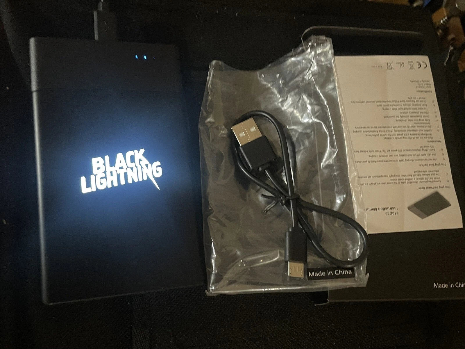 Black Lightning DC Comics Glowing Logo Power Bank