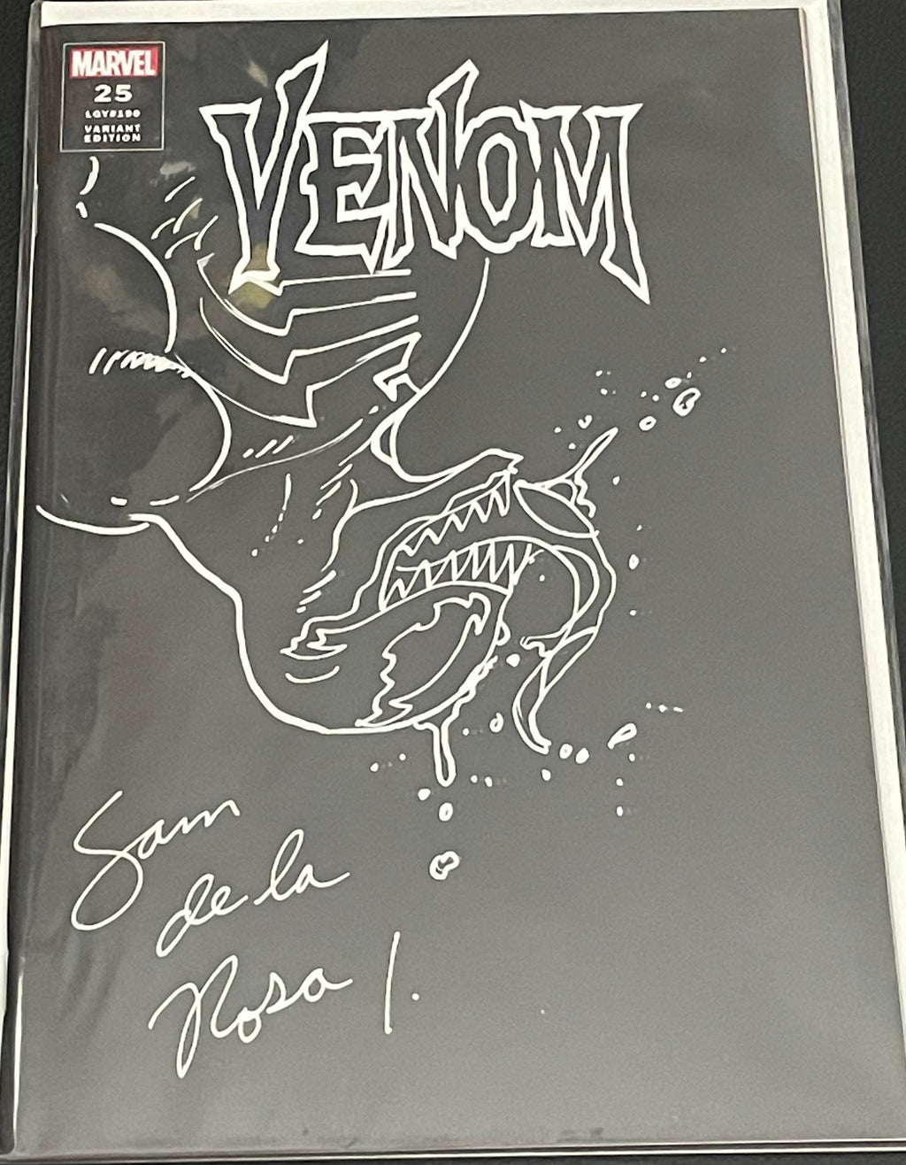VENOM #25 variant cover comic book Signed & Sketched by Venom artist Sam de la Rosa
