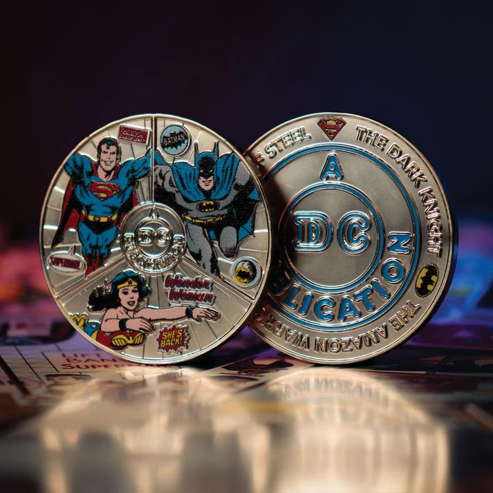 DC Comics Collectible Coin w/ Superman, Batman & Wonder Woman